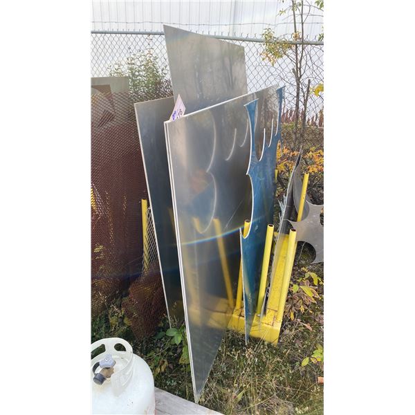 1/8  ALUMINUM PLATE APPROX 20 SQ FT, 1/4  PLATE APPROX 70 SQ FT, 3/8  20 SQ FT, 1/8  8 SQ FT.