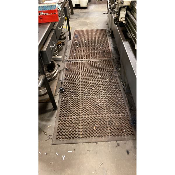 2 ANTI FATIGUE MATS 62  X 38 
