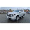 Image 2 : 2016 CHEVROLET TAHOE HIGH COUNTRY LTZ, 4DR SUV, SILVER, VIN 1GNSKCKC2GR373405,