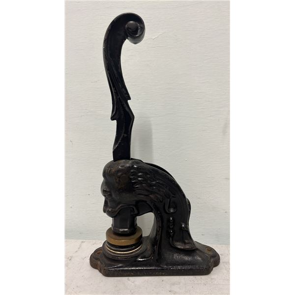 ANTIQUE CAST IRON LION'S HEAD NOTARY SEAL/PAPER EMBOSSING PRESS
