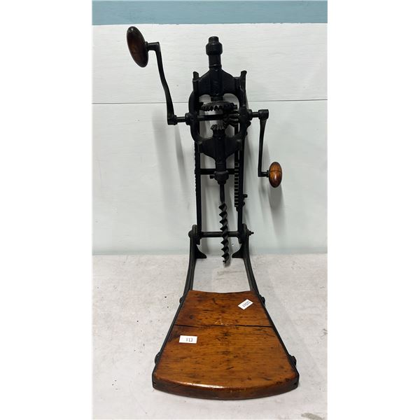 ANTIQUE "THE BOSS" BARN BEAM-BORER/DRILL PRESS: PATENTED DEC 19, 1882
