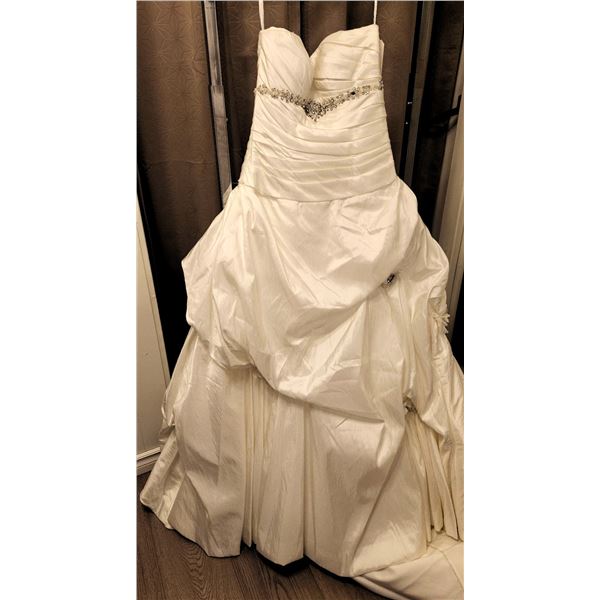 Strapless Bridal Gown Size 10 with Beaded Waist Detail