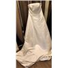 Image 1 : Alfred Angelo Bridal Gown Size 4