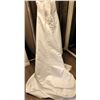 Image 2 : Alfred Angelo Bridal Gown Size 4