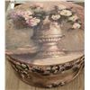 Image 7 : Bridal Robe, Flower Crown, Veil with Comb and Decorative Hat Box Set