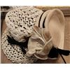 Image 4 : Women's Accessories: Hats, Clutches, and Handbags