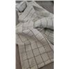 Image 3 : Table Linens and Embroidered Runner, Various Patterns and Colours