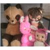 Image 9 : Vintage Plush and Rubber Face Toys Including Soundwave Panda Radio