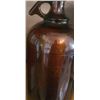 Image 8 : Full Shell and Esso Vintage Oil Cans Plus Accessories