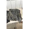 Image 4 : Vulcan 2XL Distressed Gray and Black Leather Jacket