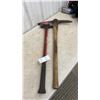 Image 1 : TASK 12 lb. Sledge Hammer and Pickaxe