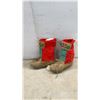 Image 5 : Vintage First Nations High-Top Beaded Mukluks/Moccasins
