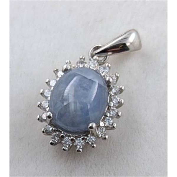 Certified 1.52 ct Silver Star Sapphire Pendant, Appraised at $2,276