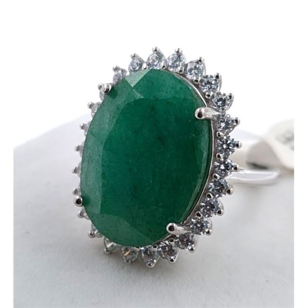 Certified 6.58 ct Silver Emerald Ring, Appraised at $12,424