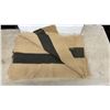 Image 4 : Rare Antique 1920s Hudson’s Bay 3.5 Point Blanket, Rare Old Red Lettering Tagging