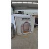 Image 5 : Crosley Collector's Edition Radio Model CR-9 AM/FM/Cassette and Original Box