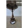 Image 3 : Vintage Bronze Desk Lamp with Star Medallion and Pull Chain