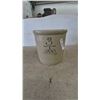 Image 1 : Vintage 3-Gallon Stoneware Crock with Leaf Motif