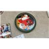 Image 8 : Coca-Cola Collectibles, Polar Bear Figurines, Bottles, Vending Machines, Plates, Ladies