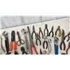 Image 4 : Assortment Pliers, Adjustable Wrenches, Tin Snips