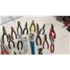 Image 5 : Assortment Pliers, Adjustable Wrenches, Tin Snips
