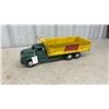 Image 4 : Vintage Lincoln Toys Hi-Dump Pressed Steel Dump Truck with Green Cab and Yellow Bed