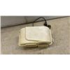 Image 2 : Thomas CR-3TH Collector's Edition AM/FM Radio, Cream, Retro-Styled, 10W