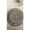 Image 8 : 2 Battery-operated railroad and flagging lanterns, camping table lantern and spotlight/flashlight