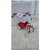 Image 8 : Hallmark Kiddie Car Classics lot of 3: Ford Mustang, Delivery Cycle and Late 1940s Mobo Sulky