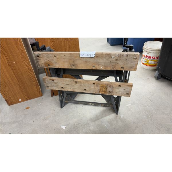 Black and Decker Workmate WM225 Portable Folding Workbench with Wooden Clamping Jaws