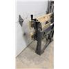Image 4 : Black and Decker Workmate Portable Folding Workbench with Integrated Vise