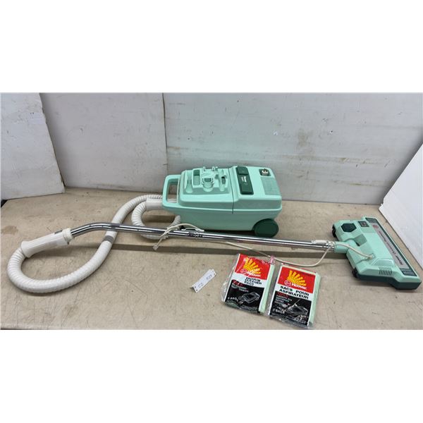 Hoover Spirit Canister Vacuum Cleaner Model S3213-001 with Quadraflex Powermatic Nozzle and Bags