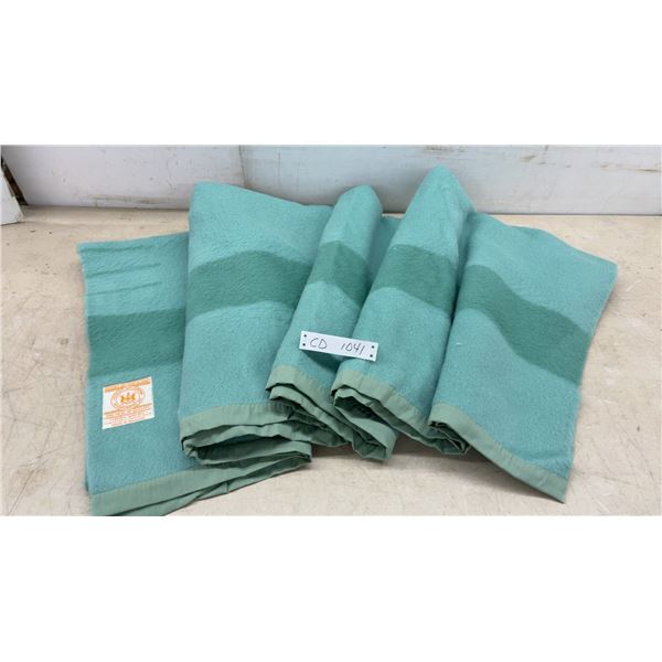 Hudson's Bay 4-Point Blanket, 100% Wool, Teal with Tone-on-Tone Stripes, Made in England