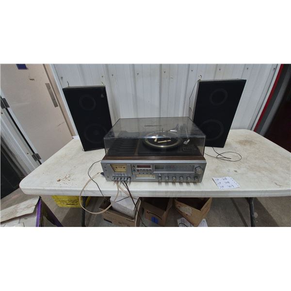 Vintage All-in-One Stereo System with Turntable, Cassette, 8-Track, AM/FM and 2 Speakers