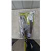 Image 2 : Yardworks Telescopic Gear-Powered Tree Pruner and Saw, New in Package
