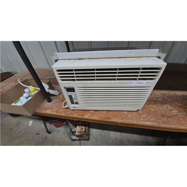 LG LW6014ER 6,000 Btu/h Window AC Unit, Box of Golf Balls