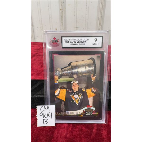 1992-93 Stadium Club #251 Mario Lemieux Members Choice Hockey Card, KSA 9 Mint
