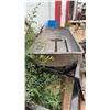 Image 3 : Fiberglass 7 Foot Boat