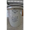 Image 2 : Western Stoneware Co. 6 Gallon Crock with Lid