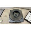 Image 3 : Kodak Carousel 850 Auto-Focus Slide Projector with Stack Loader, Projection Lens, Tray, Case