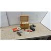 Image 1 : Ronson 2-Speed Roto-Shine Magnetic Electric Shoe Polisher Kit with Wooden Box