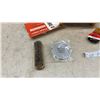 Image 4 : Ronson 2-Speed Roto-Shine Magnetic Electric Shoe Polisher Kit with Wooden Box