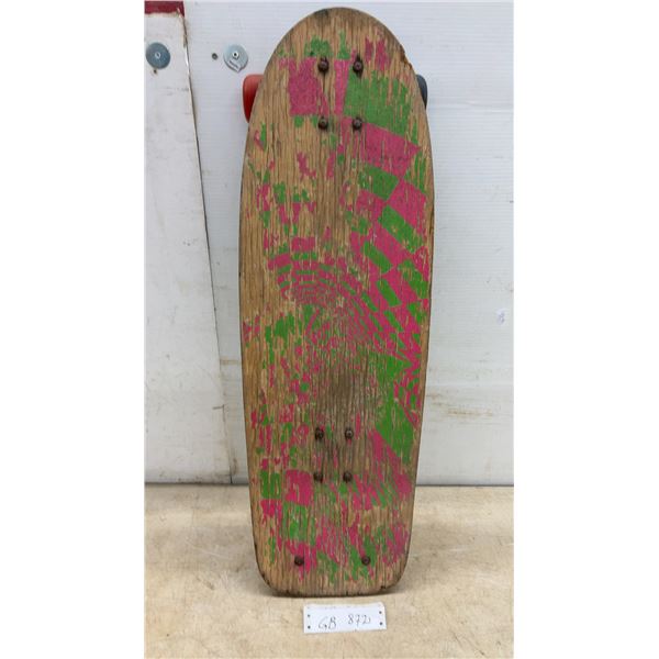 Vintage 1980s Magnatrax Vertigo Complete Skateboard with Rail Guards and Tail Guard