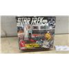 Image 2 : AMT ERTL Star Trek U.S.S. Enterprise Command Bridge Model Kit and Collector's Magazines