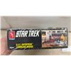 Image 3 : AMT ERTL Star Trek U.S.S. Enterprise Command Bridge Model Kit and Collector's Magazines