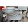 Image 5 : Kohler Toilet