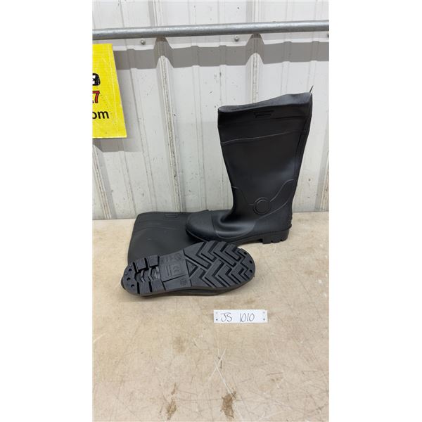 Steel Toe Rubber Boots- Size 10 - New or Store Return