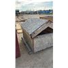 Image 5 : Chicken Coop, Partially Insulated 33 × 42 × 48”