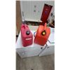 Image 4 : Two Jerry Cans