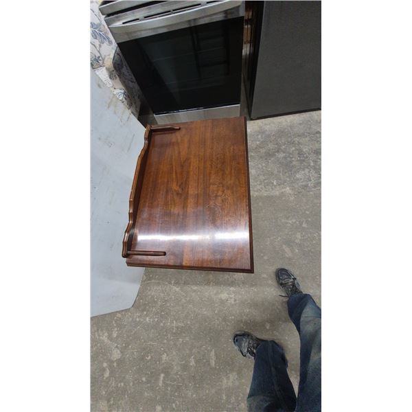 Mahogany Side Table with Scalloped Back and Spindle Legs. Telephone stand. With chair